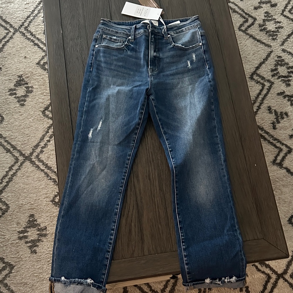 Stylish High Rise Women's Jeans in Blue